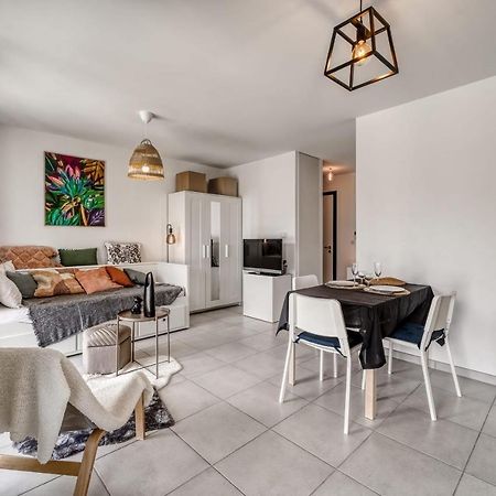 Emergence - Beautiful Studio For 2 People Balcony And Garage Annecy Eksteriør billede