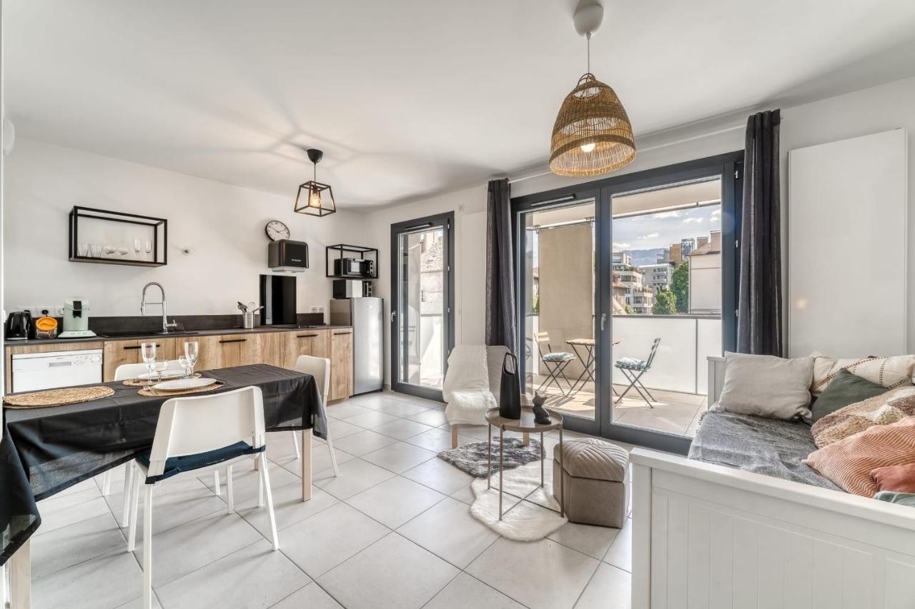 Emergence - Beautiful Studio For 2 People Balcony And Garage Annecy Eksteriør billede