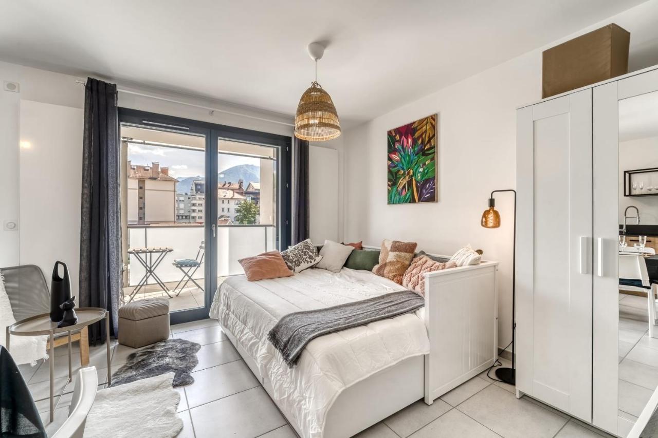 Emergence - Beautiful Studio For 2 People Balcony And Garage Annecy Eksteriør billede