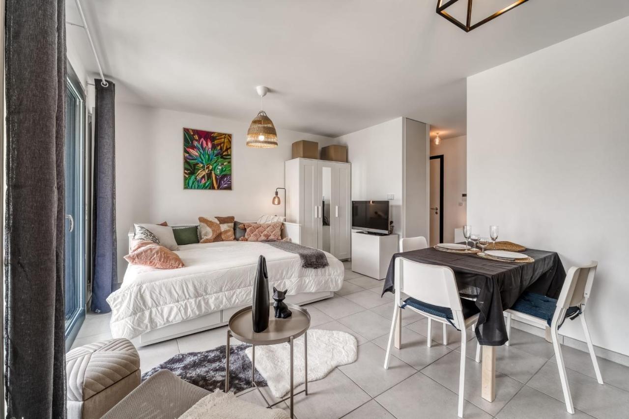 Emergence - Beautiful Studio For 2 People Balcony And Garage Annecy Eksteriør billede